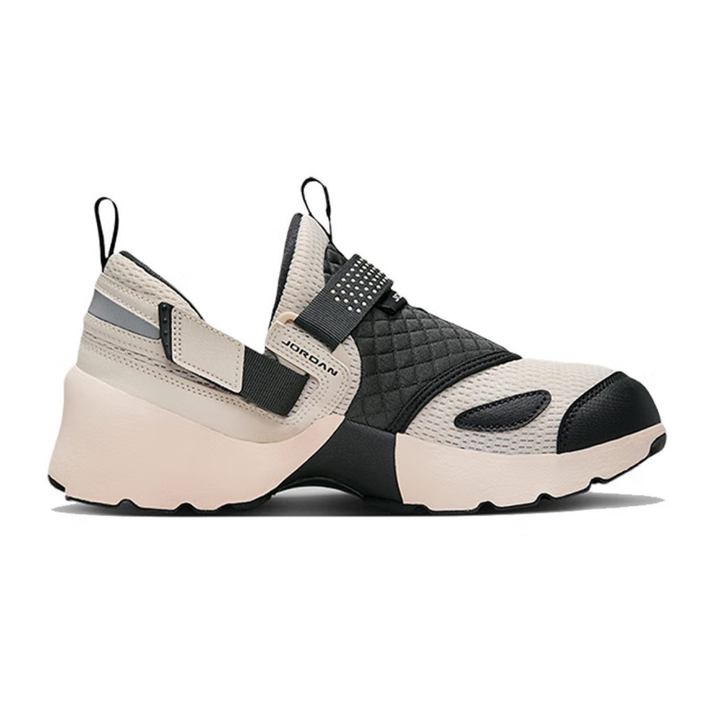 Nike TRUNNER LX : Chaussures d - Women Shoes Running Nike avis et prix